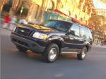 Ford Explorer Sport 2001 года